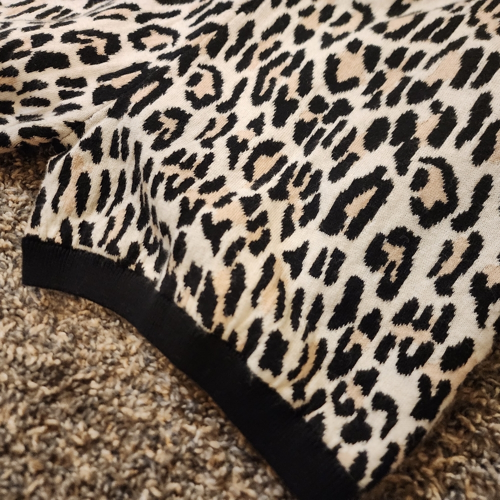 10c Derek Lam/ Cusp Leopard Print Shorts Size S - image 5